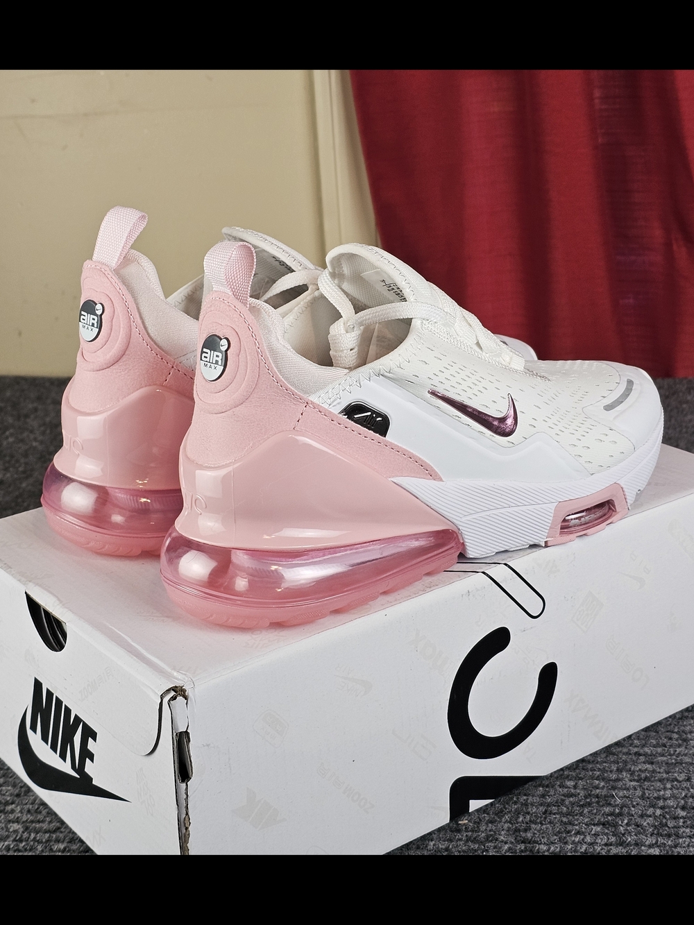 Nike Air Max 270 Women’s Sneakers - White & Pink - Picture 4 of 15
